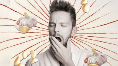Photo of 7 продуктов и напитков, вызывающих неприятный запах изо рта